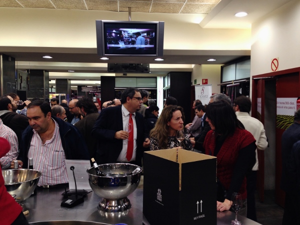 Vinos_naturales_Santa_Cecilia_ambiente